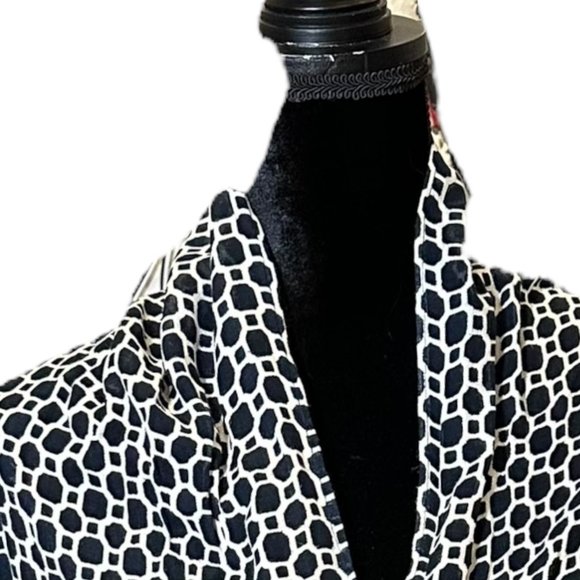 Unbranded Scarf Womens Long Rectangle Blue White Geometric Semi Sheer Fringe - Picture 9 of 9